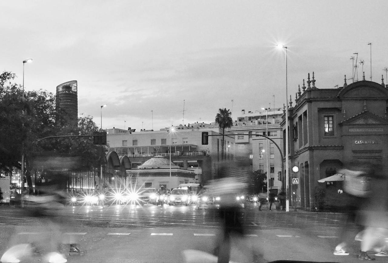 Apartamento Cruz Roja C セビリア エクステリア 写真